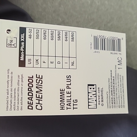 MARVEL DEADPOOL Men's Novelty Athletic Costume Shirt - Size XXL NEW WITH TAGS - Picture 3 of 15